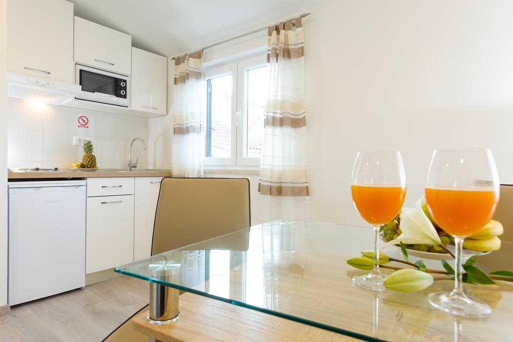 Apartments & Room Rollex スプリト エクステリア 写真